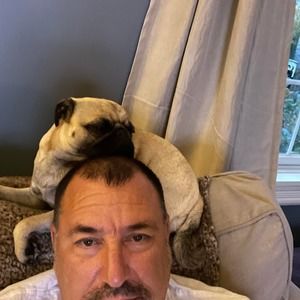 Meet your Posher, Tom